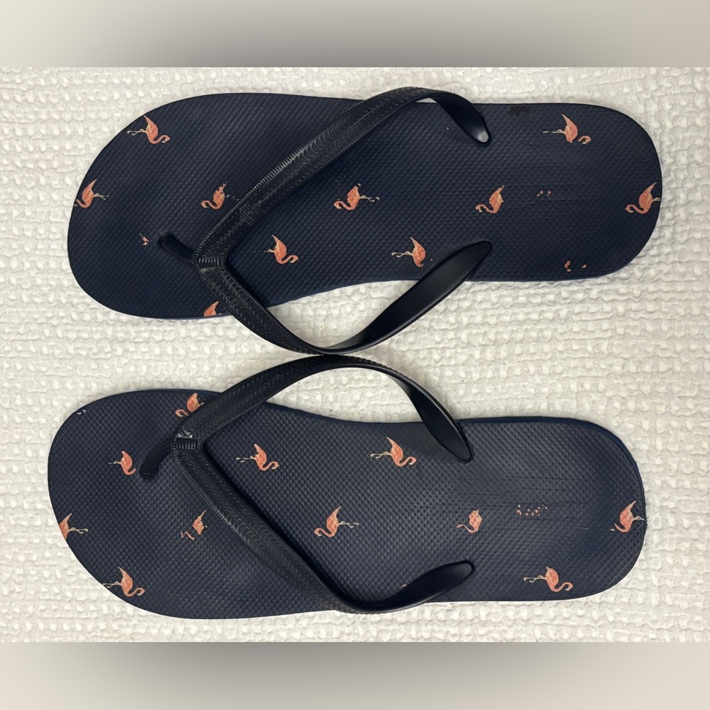 Flamingo flip flops